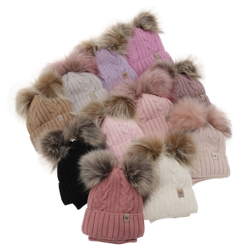 Komplet zimnej dívčej: čiapka a tunel růžový s dvoma bambuľami Amala