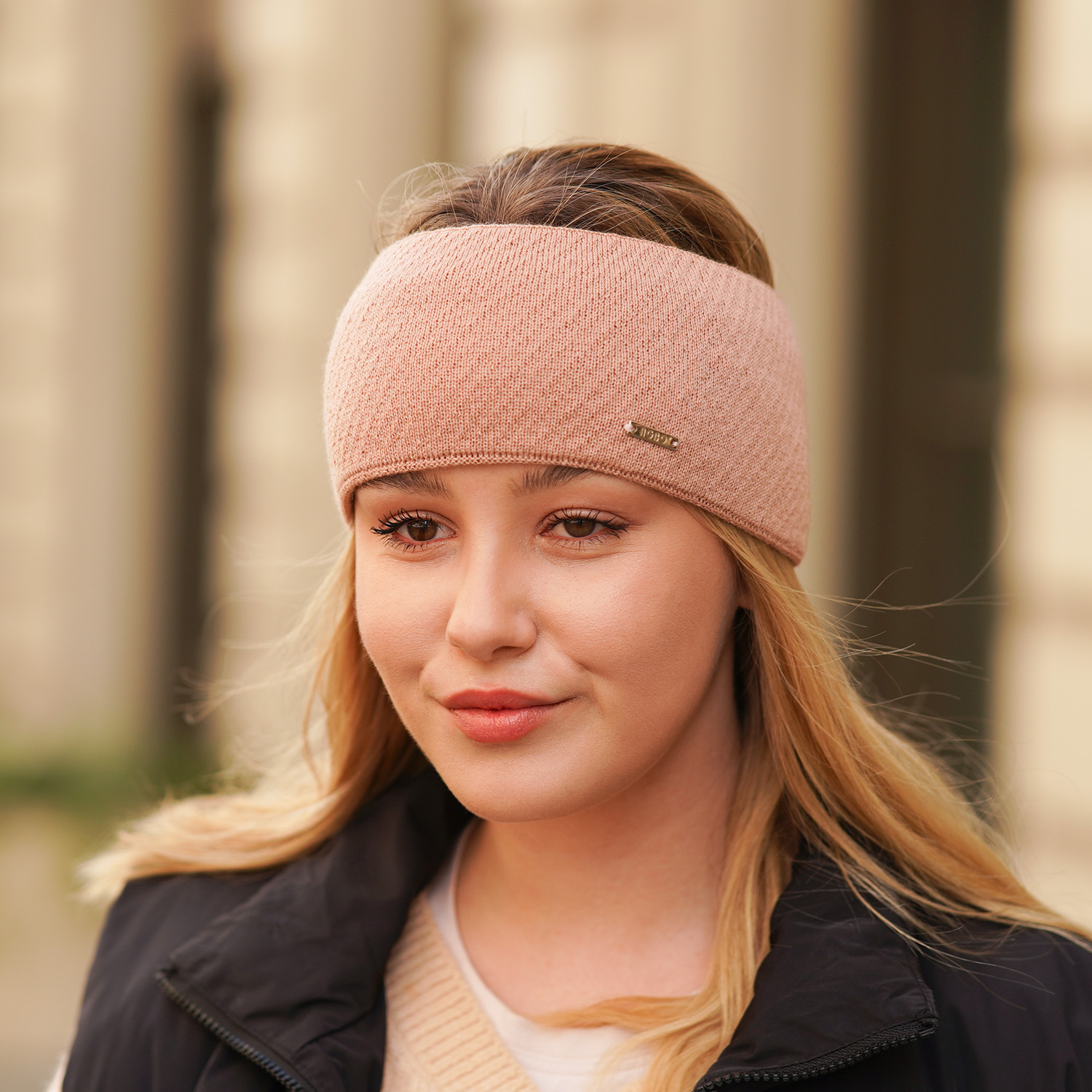 Dámska zimná čelenka béžová merino vlnená Katrina