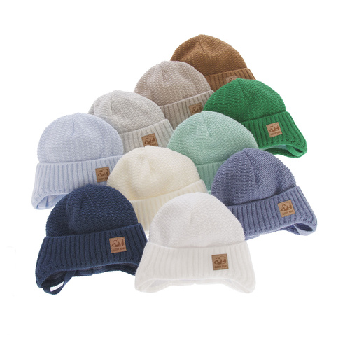 Chlapčenská jesenná/jarná čiapka biela Todi