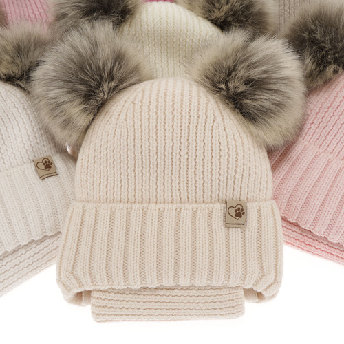 Komplet zimní dívčí: čiapka a tunel, čierny, zaväzovací, 100 % merino vlnený, s dvoma brmbolcami, Silvia