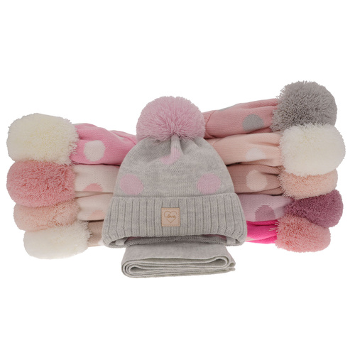 Komplet zimní dívčí: čepice a šála bílý s bambulí Agostina