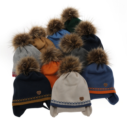 Kompletná zimná detská sada: čiapka a šál šedý s bambuľou Elpis