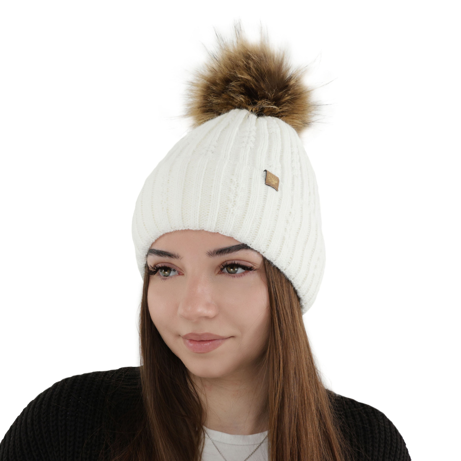 Dámska zimná čiapka růžová s bambulou Savona