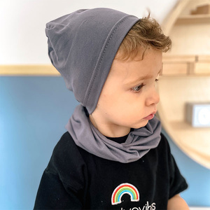 Jesenný/jarný chlapčenský set: čiapka a tunel khaki Hazel