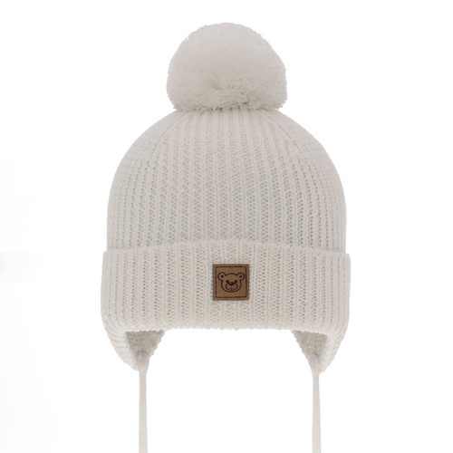 Chlapecká zimná čiapka biela 100% extra jemná merino vlnená, podšitá vlneným flísom Tofik