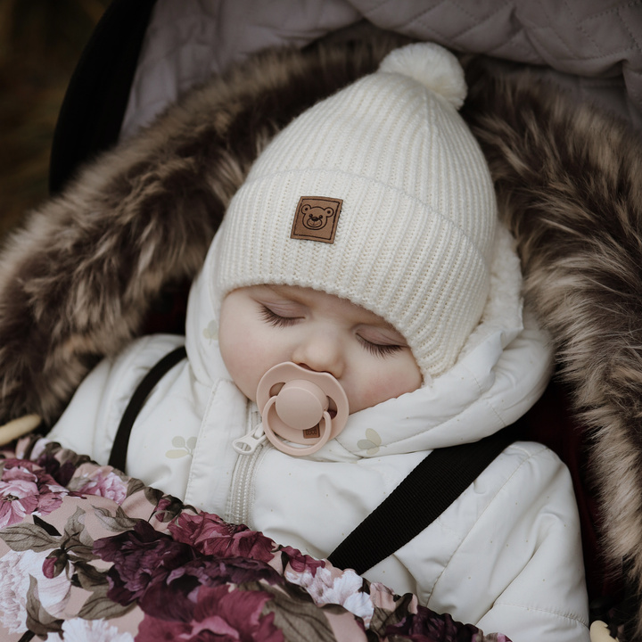 Chlapecká zimná čiapka krémová 100% extra jemná merino vlnená, podšitá vlneným flísom Tofik