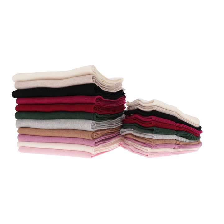 Dámský jarní/zimní set: čepice a šála černý 100% extra fine merino vlna Melpomena
