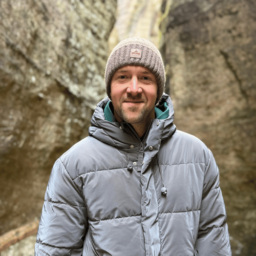 Pánska zimná čiapka zelená Benet