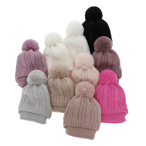 Zimná dievčenská súprava: čiapka a šál růžový s bambulou Candy