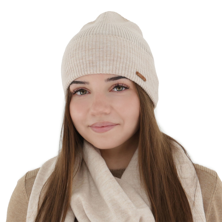 Dámská podzimná, zimná čiapka, béžová, 100% merino vlnená, Flerra
