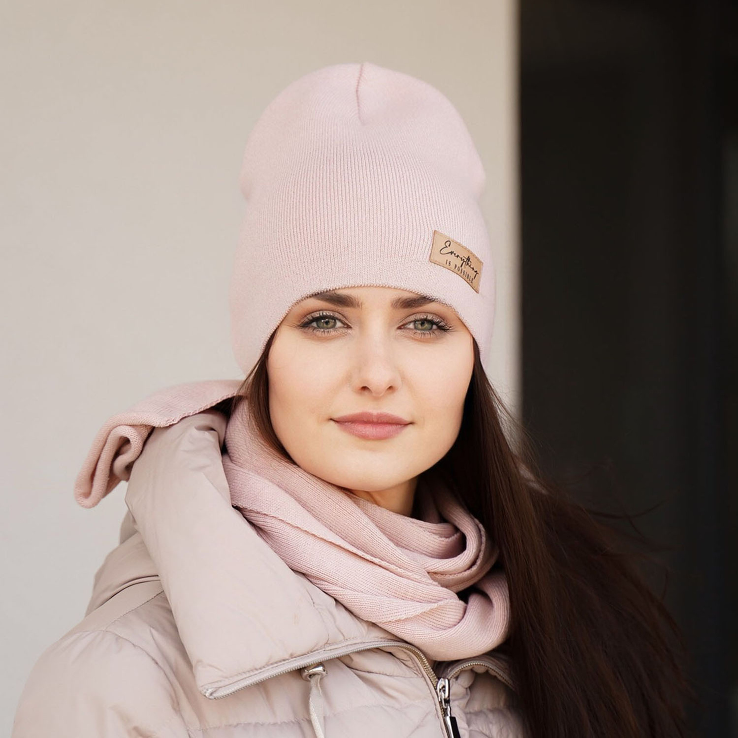 Dámska podzimní/jarní súprava: čiapka a šál sivá Zula