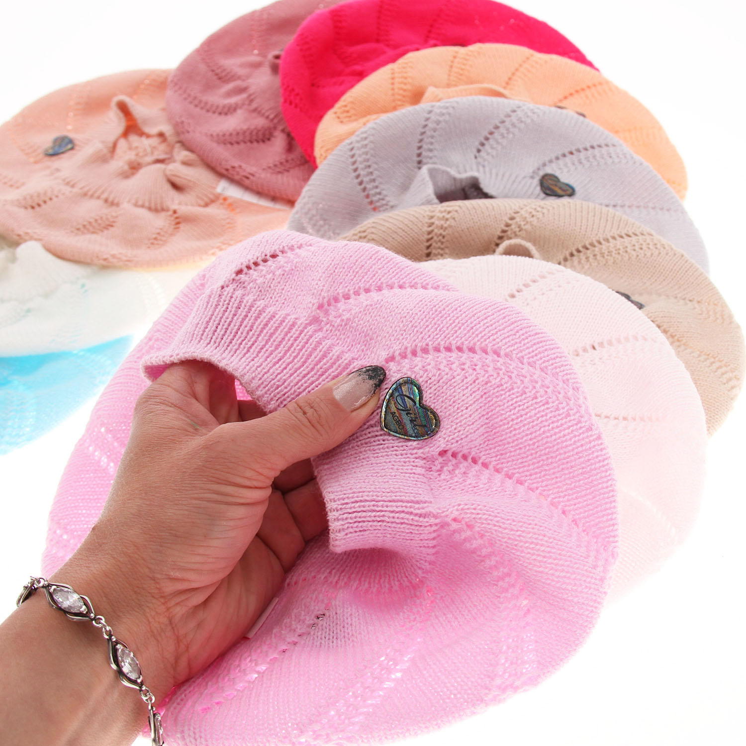 Jesenná/jarná dievčenská čiapka krémová Hilda