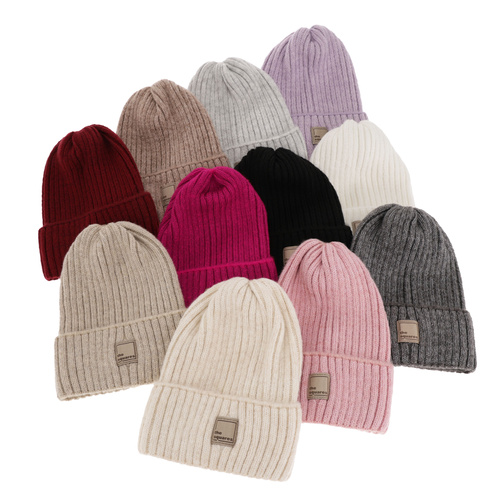 Dámska zimná čiapka růžová merino vlnená Benedetta