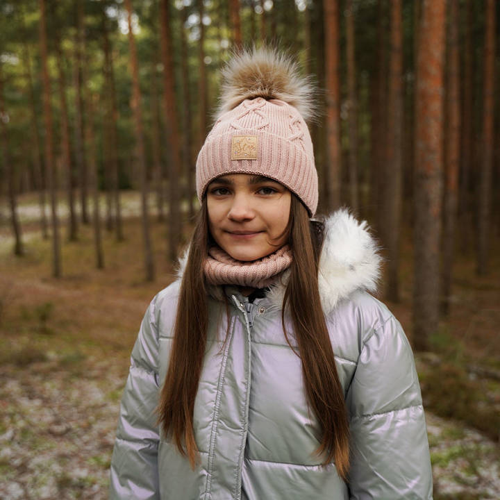 Zimný dievčenský set: čiapka a tunel ružový s bambulou Dina